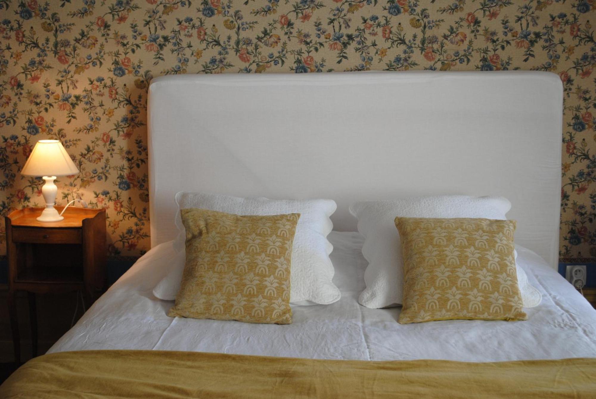 Le Ragois Bed & Breakfast ริเชลิเยอ ภายนอก รูปภาพ