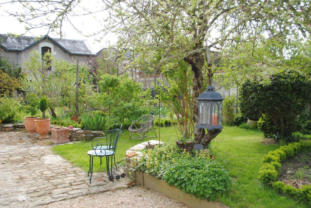 Le Ragois Bed & Breakfast ริเชลิเยอ ภายนอก รูปภาพ